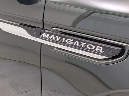 Used 2023 Lincoln Navigator Black Label image 45