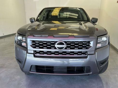 Used 2026 Nissan Frontier SV RWD image 7