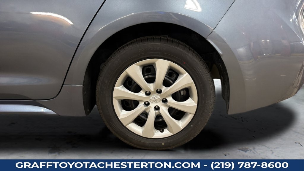 Used 2024 Toyota Corolla LE FWD image 27