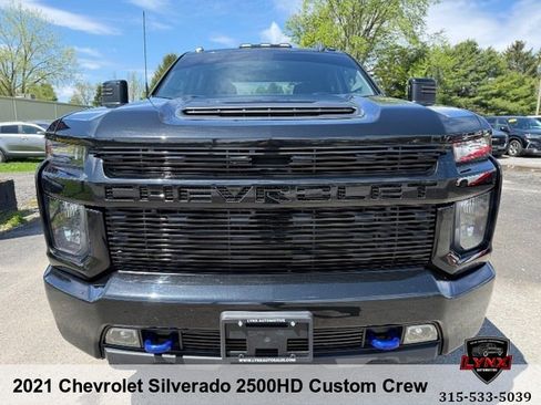 Used 2021 Chevrolet Silverado 2500 Custom w/ Custom Value Package AWD/4WD image 8