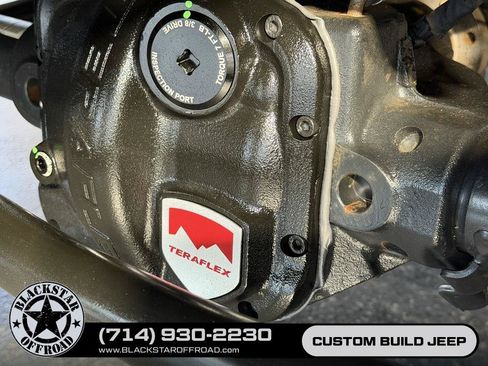 Used 2025 Jeep Wrangler Unlimited Rubicon AWD/4WD image 38