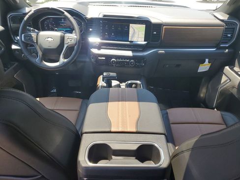 New 2026 Chevrolet Silverado 1500 High Country AWD/4WD image 11