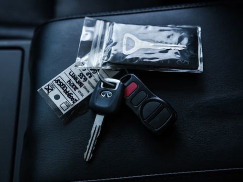 Used 2004 INFINITI G35 Coupe w/ Premium Pkg image 79