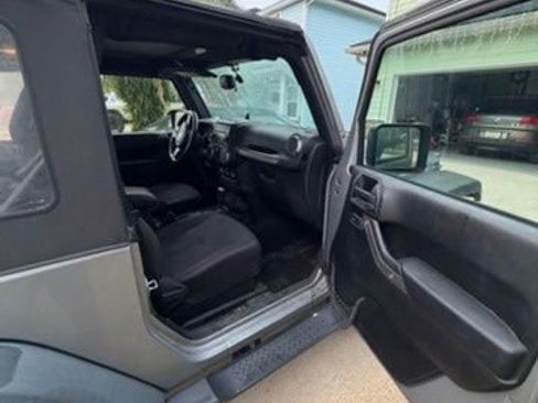 Used 2016 Jeep Wrangler Sport w/ Quick Order Package 24S image 16