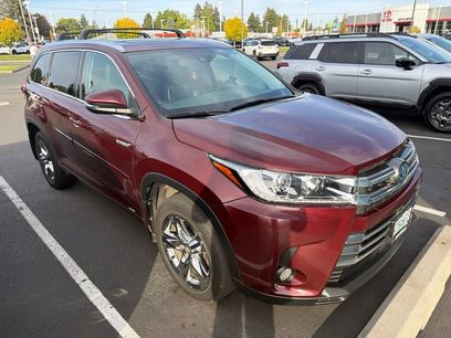 Used 2018 Toyota Highlander Limited Platinum