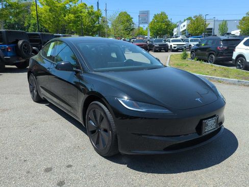 Used 2024 Tesla Model 3 Standard Range RWD image 8