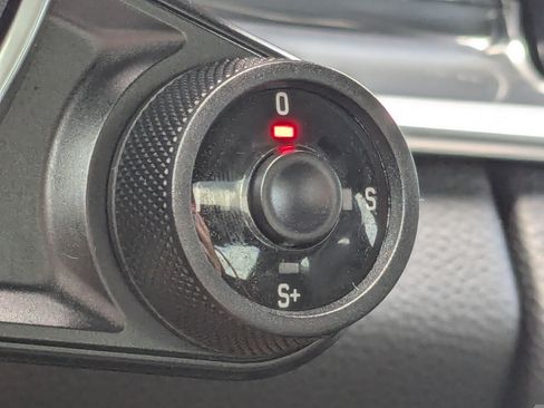 Used 2018 Porsche Panamera 4S w/ Premium Package Plus image 30