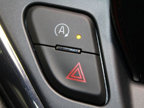 Used 2025 Chevrolet Blazer RS image 46