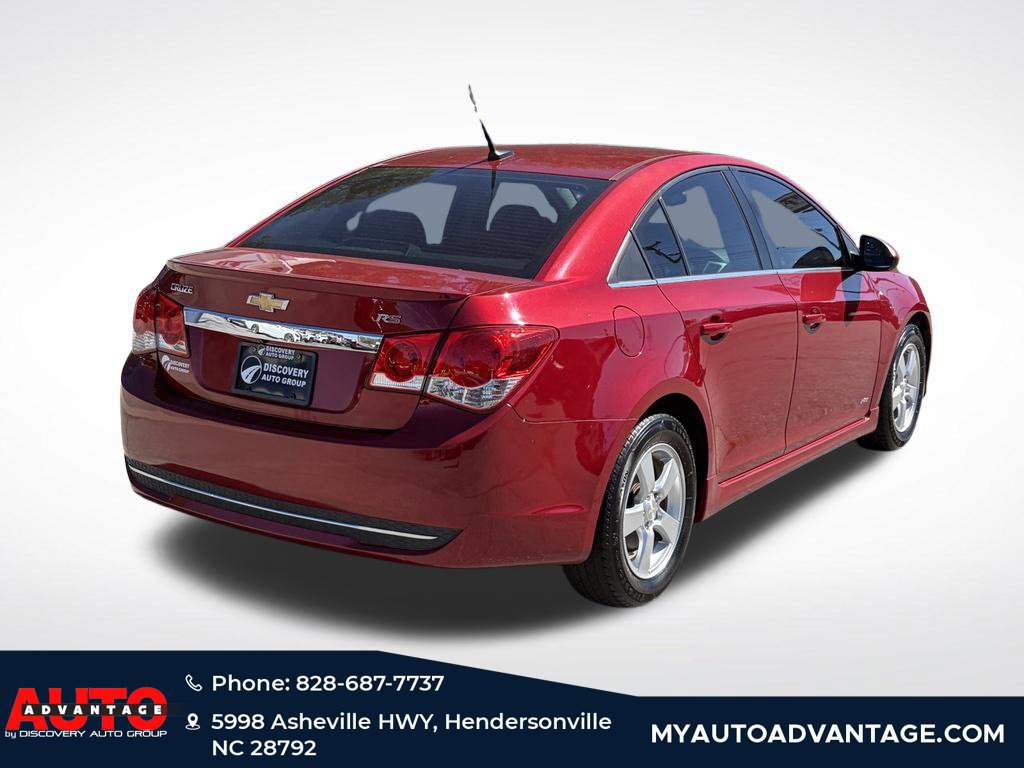 Used 2014 Chevrolet Cruze LT w/ RS Package FWD image 3
