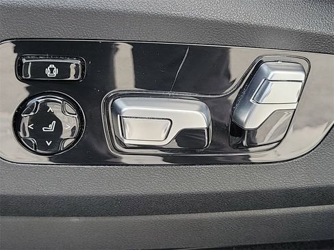 Used 2019 BMW X7 xDrive40i w/ Premium Package image 27