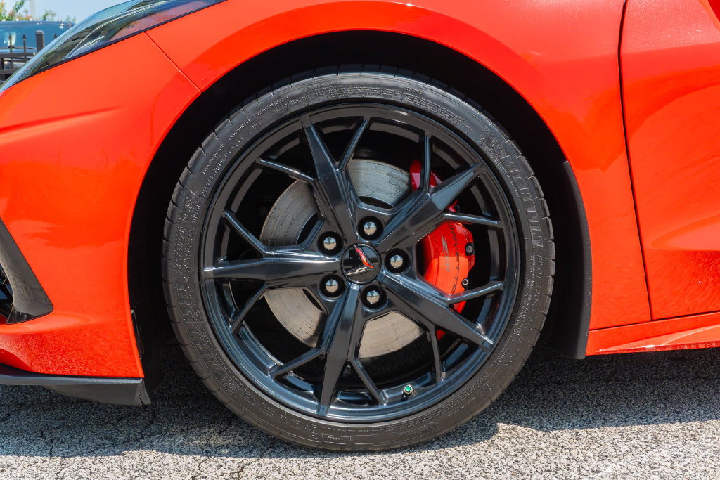 Used 2021 Chevrolet Corvette Stingray Preferred Cpe w/ Z51 Performance Package RWD image 12