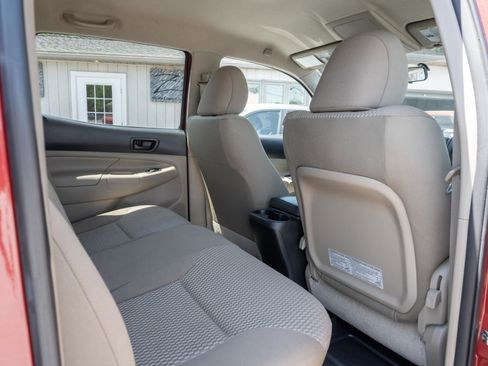 Used 2014 Toyota Tacoma 4x4 Double Cab w/ Convenience Package image 30