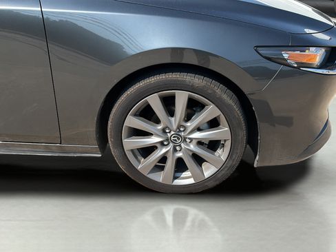 Used 2025 MAZDA MAZDA3 s FWD image 9