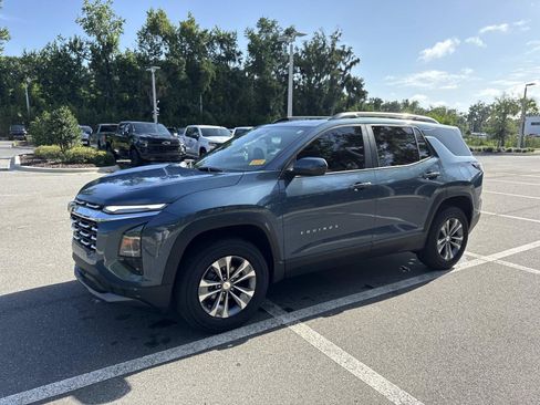 Used 2026 Chevrolet Equinox LT FWD image 7