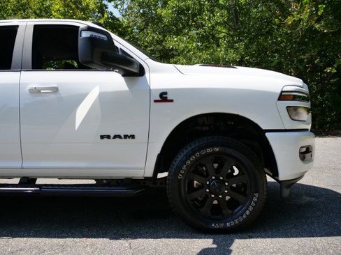 Used 2026 RAM 2500 Laramie AWD/4WD image 48