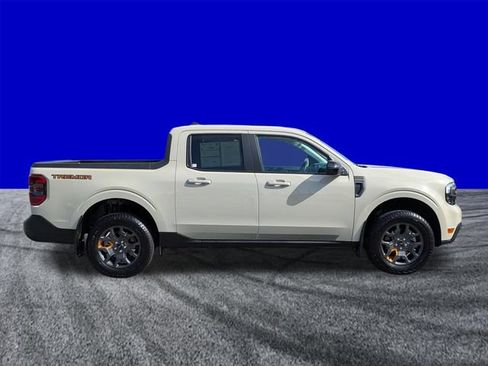 Certified 2024 Ford Maverick Tremor w/ Tremor Off-Road Package AWD/4WD image 3