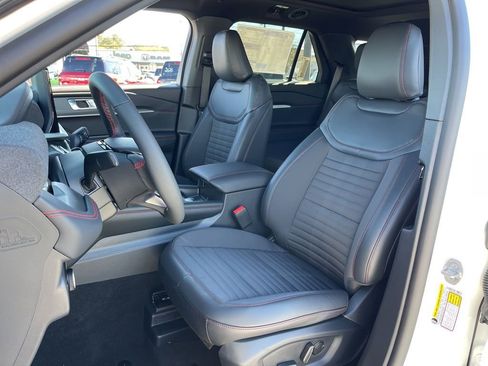 New 2026 Ford Explorer ST-Line w/ ST-Line Street Pack AWD/4WD image 18