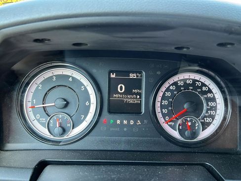 Used 2020 RAM 1500 Warlock AWD/4WD image 5