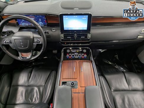 Used 2020 Lincoln Navigator Reserve w/ Luxury Package image 23