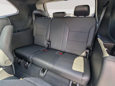 New 2026 Buick Enclave Preferred w/ Power Package AWD/4WD image 12