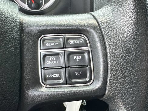 Used 2020 RAM 1500 Warlock AWD/4WD image 25