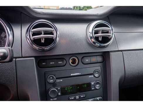 Used 2007 Ford Mustang GT RWD image 26