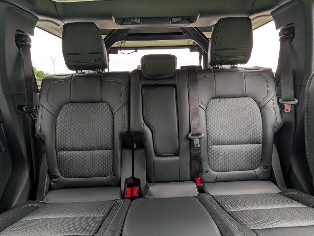 New 2026 Ford Bronco Raptor AWD/4WD image 34