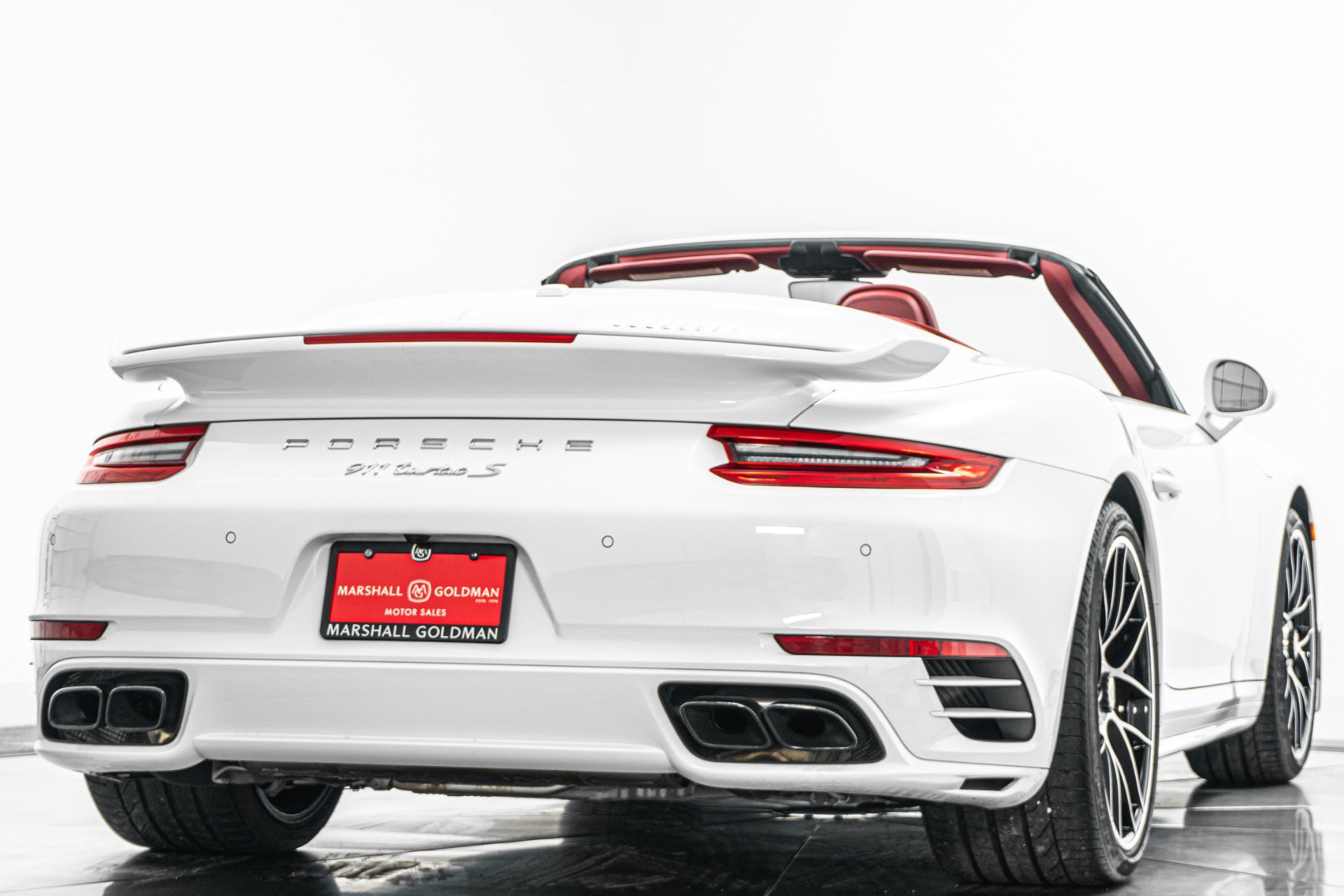 Used 2019 Porsche 911 Turbo S AWD/4WD image 9