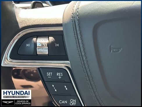 Used 2018 Lincoln Continental Reserve w/ Rear-seat Package AWD/4WD image 28