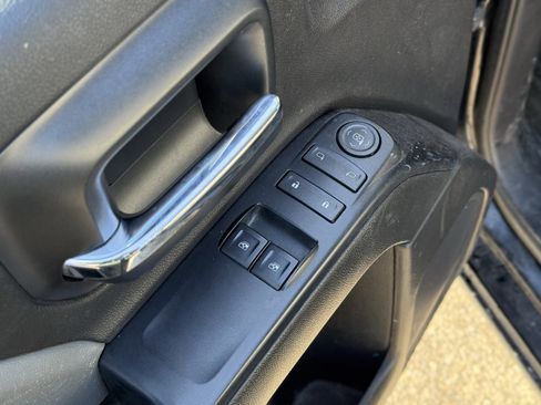 Used 2016 GMC Sierra 1500 Base w/ Sierra Convenience Package image 12