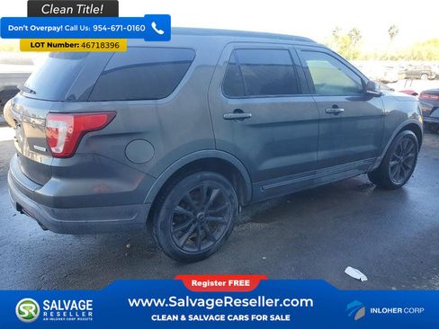 Used 2019 Ford Explorer XLT w/ Equipment Group 202A image 4