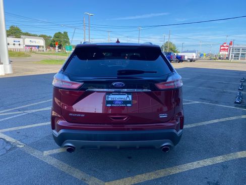 Used 2019 Ford Edge SEL w/ Equipment Group 201A AWD/4WD image 5