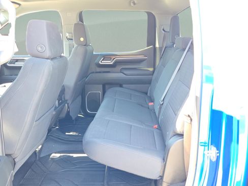 Used 2022 Chevrolet Silverado 1500 RST w/ Z71 Off-Road Package image 11