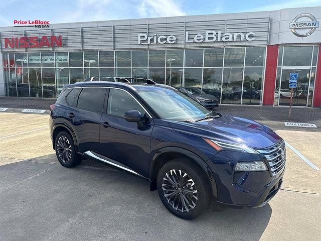 Used 2026 Nissan Rogue Platinum w/ Platinum Premium Package AWD/4WD image 1
