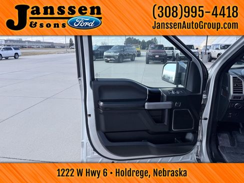 Used 2019 Ford F150 Platinum image 9