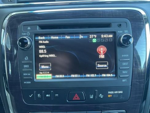 Used 2017 Buick Enclave Premium image 33