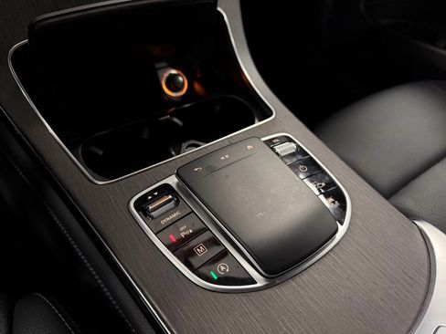 Used 2021 Mercedes-Benz GLC 300 GLC 300 image 22