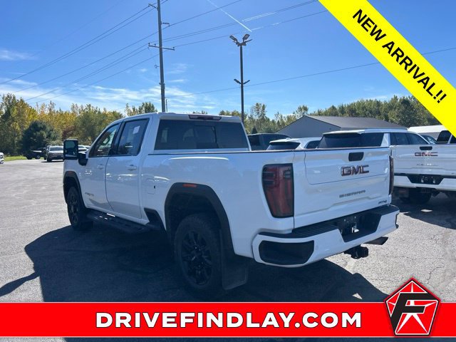 Used 2024 GMC Sierra 2500 AT4 w/ AT4 Preferred Package AWD/4WD image 16