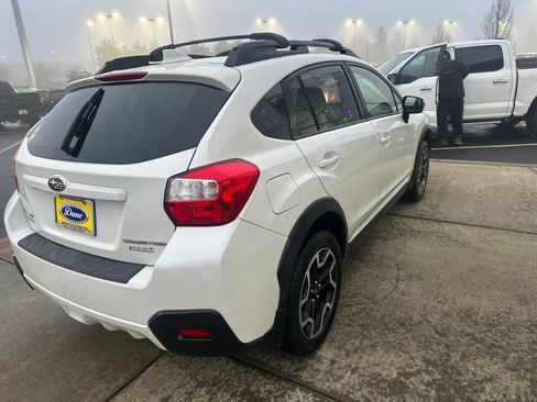 Used 2016 Subaru Crosstrek 2.0i Limited image 4