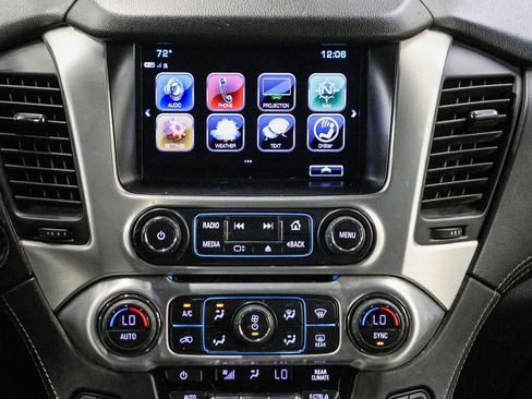 Used 2018 GMC Yukon SLT w/ HD Trailering Package AWD/4WD image 15