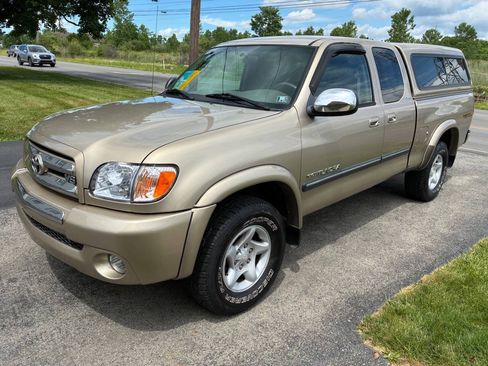 Used 2003 Toyota Tundra SR5 AWD/4WD image 2