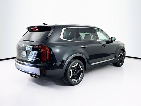 Used 2025 Kia Telluride S AWD/4WD image 9