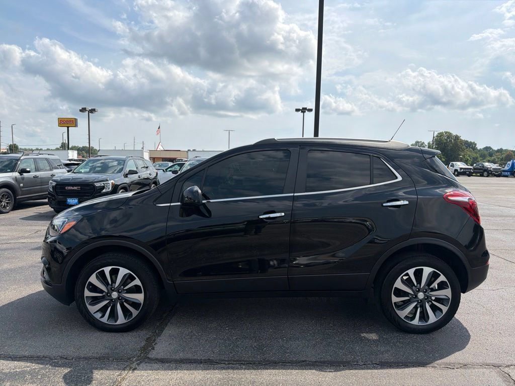 Used 2022 Buick Encore Preferred w/ Safety Package AWD/4WD image 6