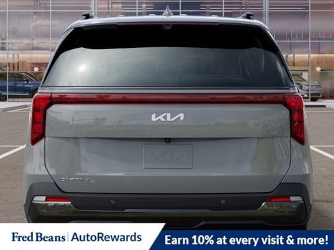 New 2025 Kia Carnival SX image 14
