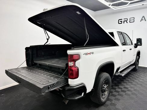 Used 2022 Chevrolet Silverado 2500 W/T w/ WT Convenience Package AWD/4WD image 9