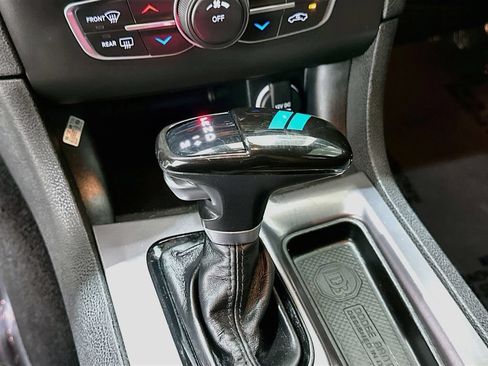 Used 2022 Dodge Charger SXT w/ Blacktop Package RWD image 14