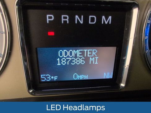 Used 2013 Cadillac Escalade ESV Platinum image 27