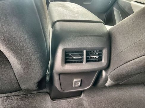 Certified 2024 Chevrolet Equinox LS w/ LS Convenience Package FWD image 20