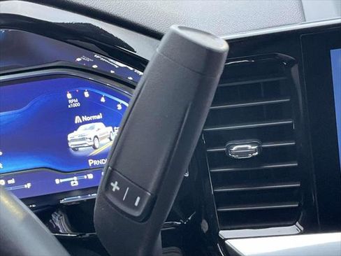 Used 2022 Chevrolet Silverado 1500 LT image 22