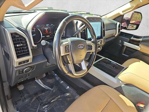 Used 2022 Ford F250 Lariat w/ Lariat Ultimate Package AWD/4WD image 10
